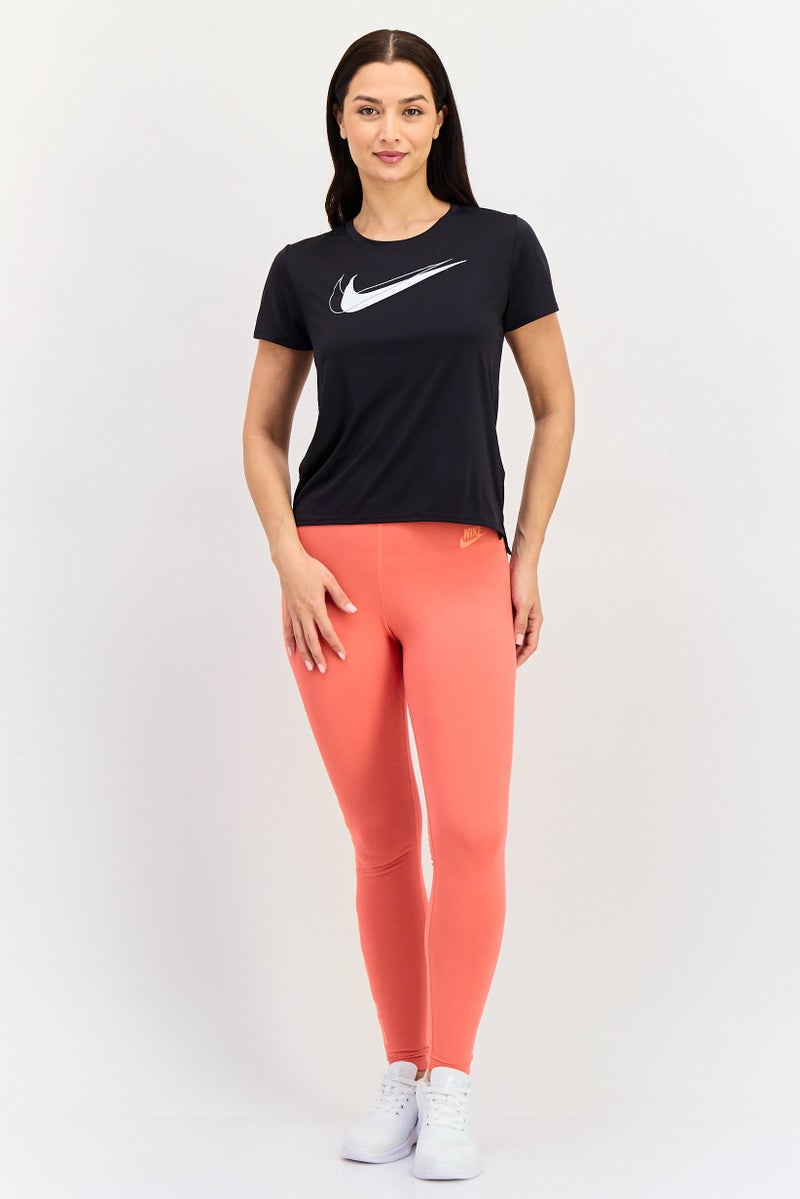 Nike تي شيرت جري للنساء بأكمام قصيرة من دري فيت، أسود - Image 4